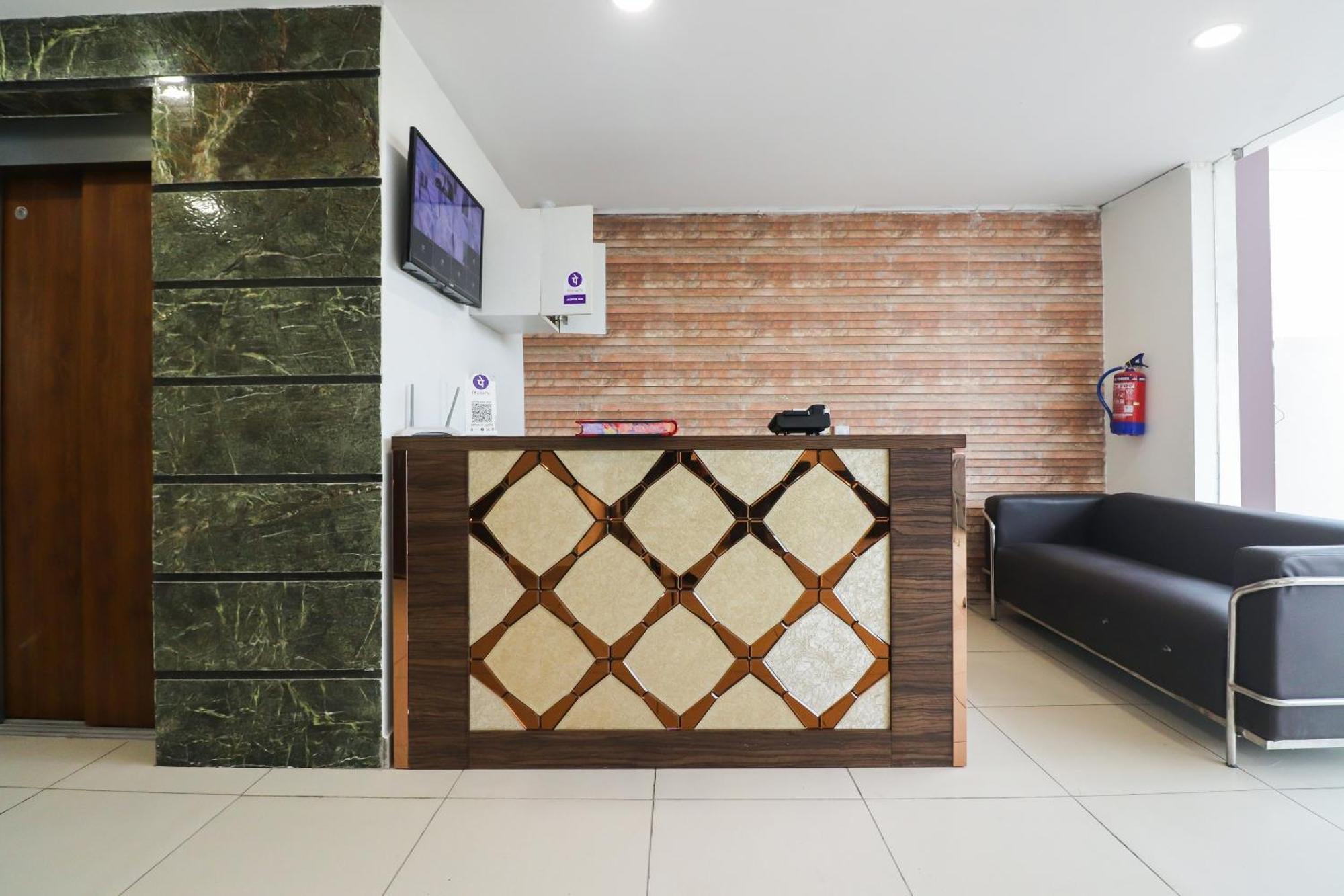 Collection O Green Leaf Residency Gurgaon Bagian luar foto