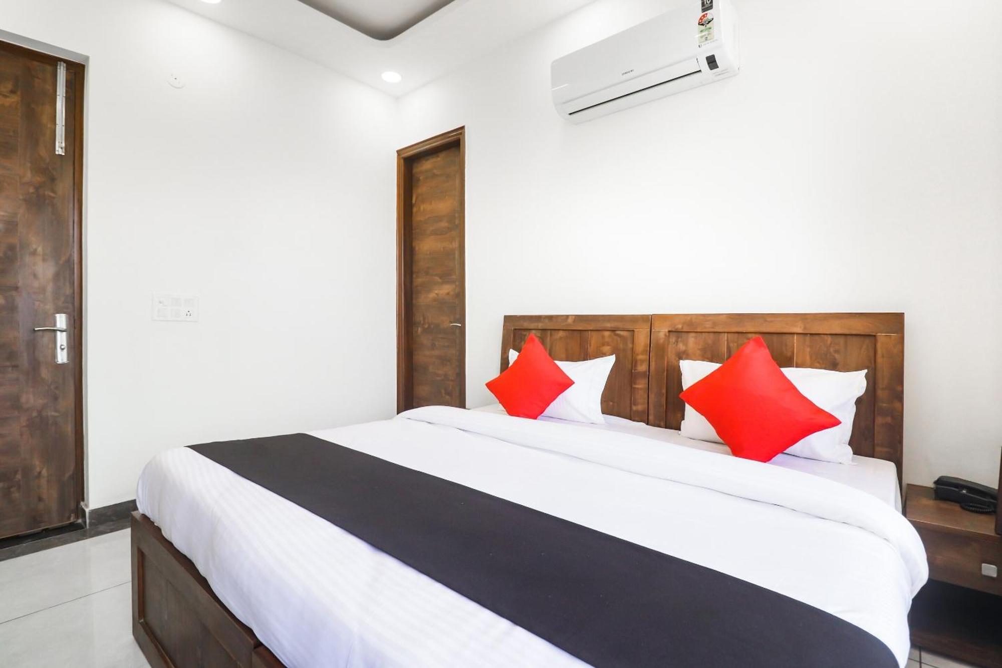 Collection O Green Leaf Residency Gurgaon Bagian luar foto